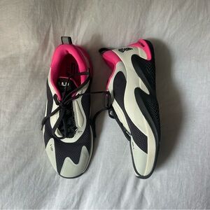 R.A.D ONE V2 Training Shoe